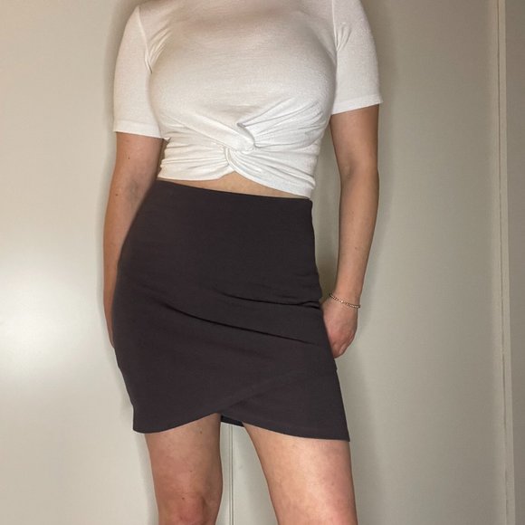 🍭HP 🍭NWOT Sunday Best Grey Primrose Skirt - Picture 1 of 4